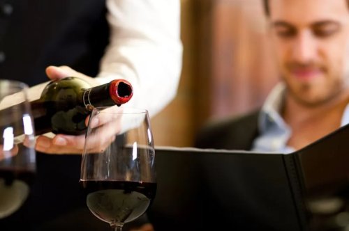 Como saber escolher os melhores  vinhos no restaurante! 