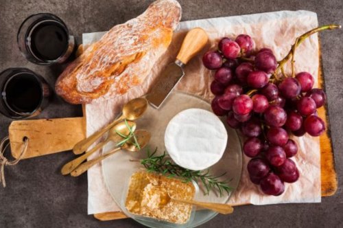 Conheça os principais tipos de pão e como harmonizá-los com vinho